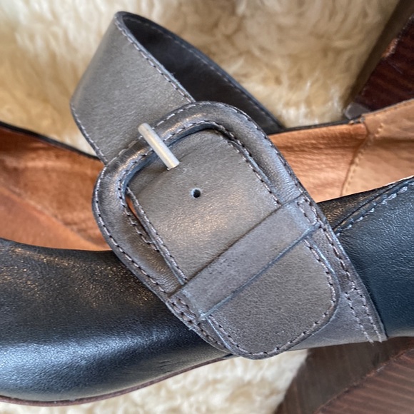 Fossil leather stacked heel shoes size 10 - Picture 3 of 10